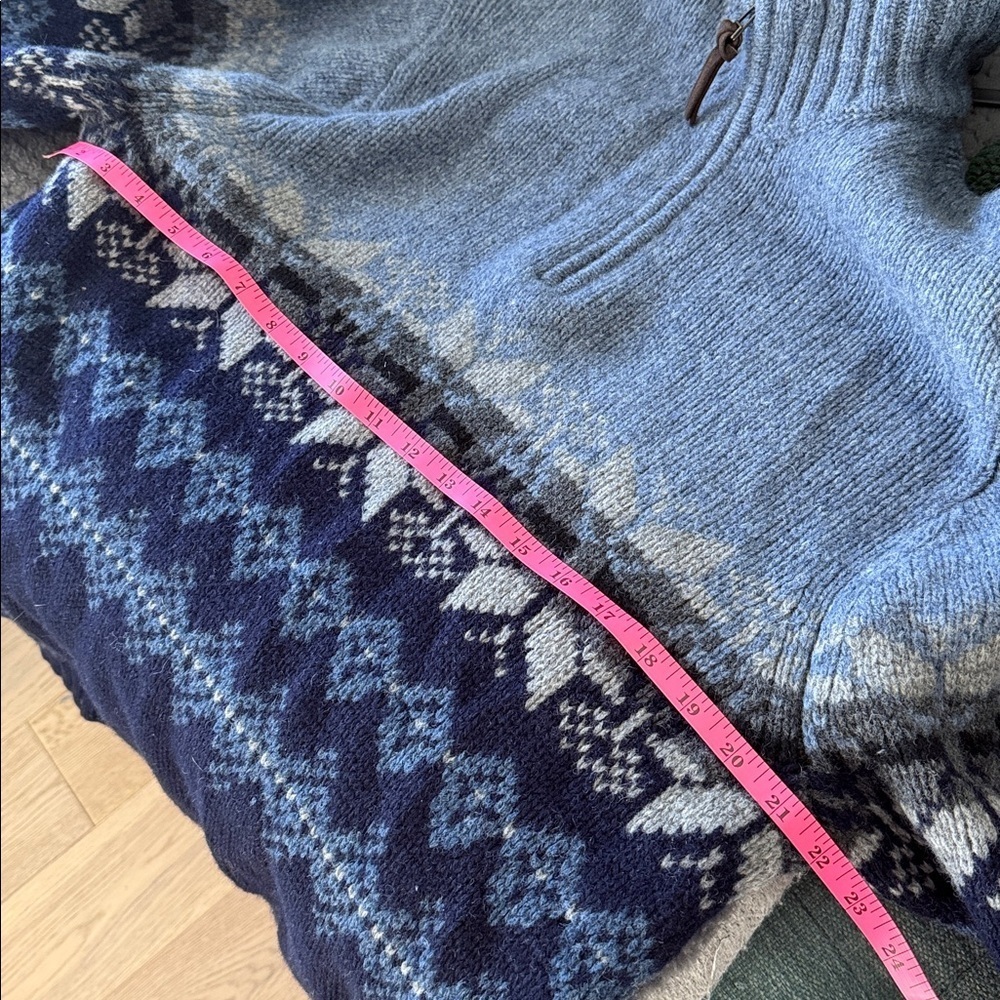Eddie Bauer Heritage 100% Wool Blue Snowflake Sweater Ski Outdoor Pull Over - Picture 5 of 5